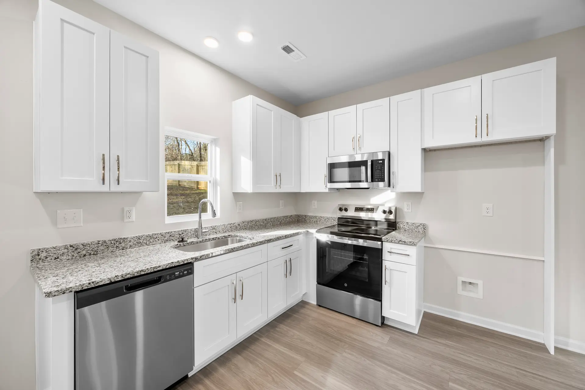 907 W Georgia Ave kitchen