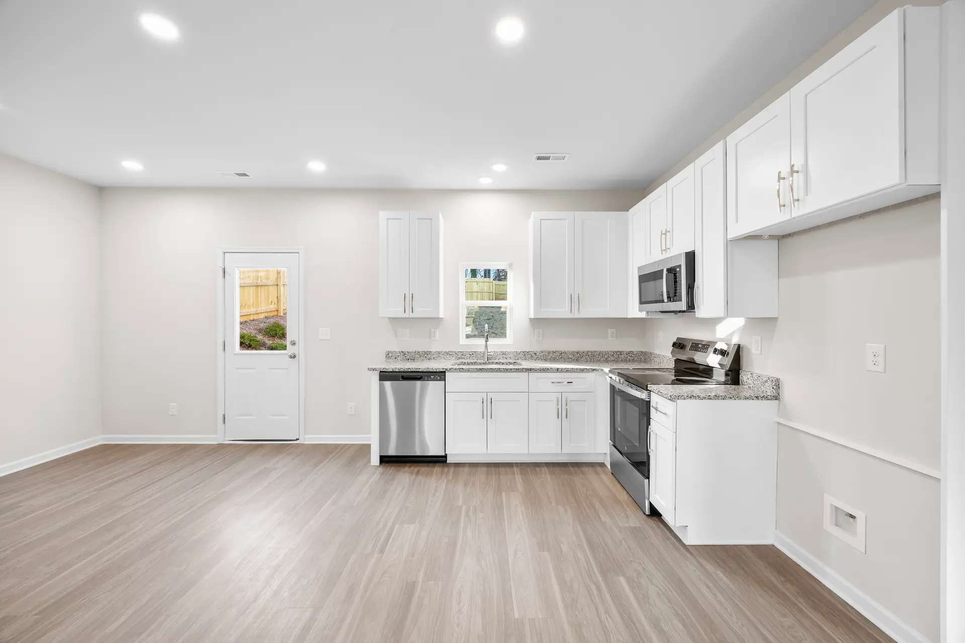 907 W Georgia Ave kitchen