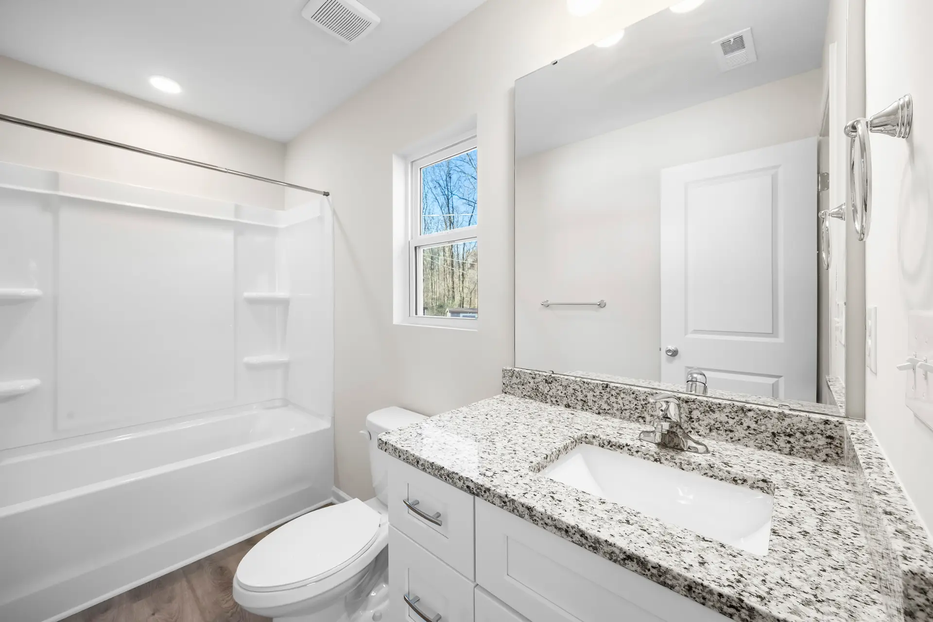 907 W Georgia Ave bathroom