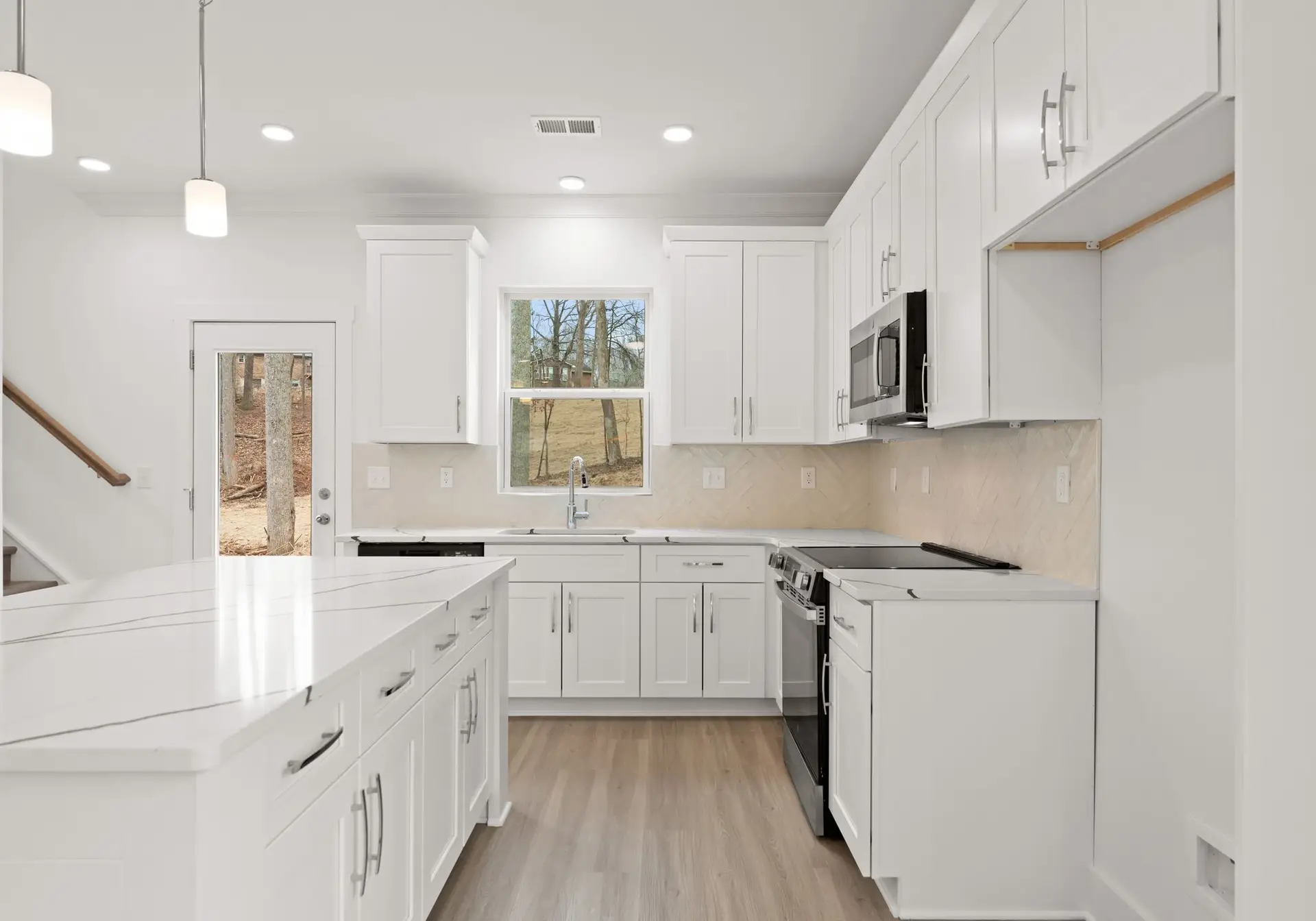 Kitchen island at 1906 Rucker Rd