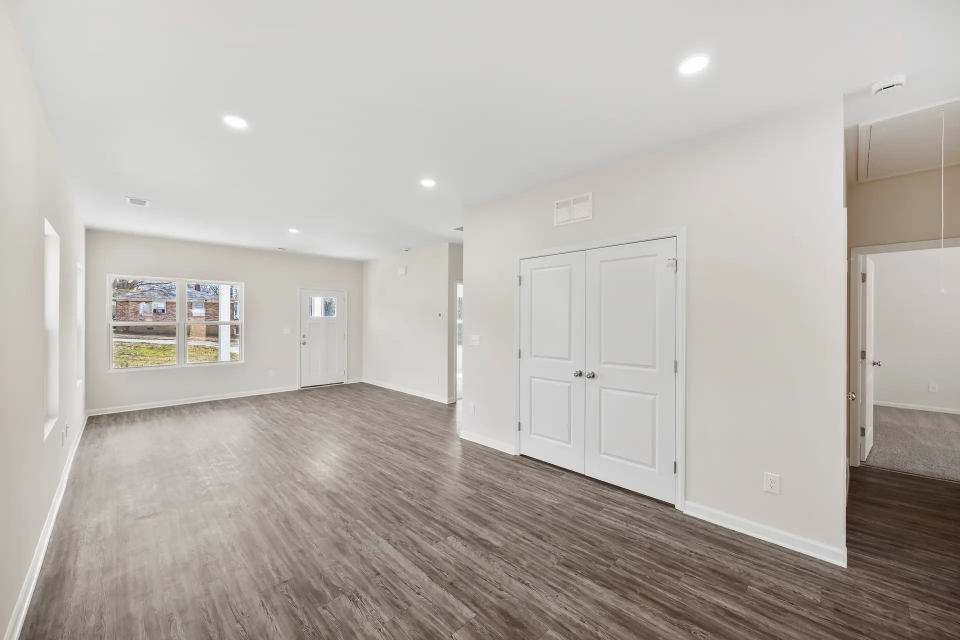 398 Brice St open floor plan