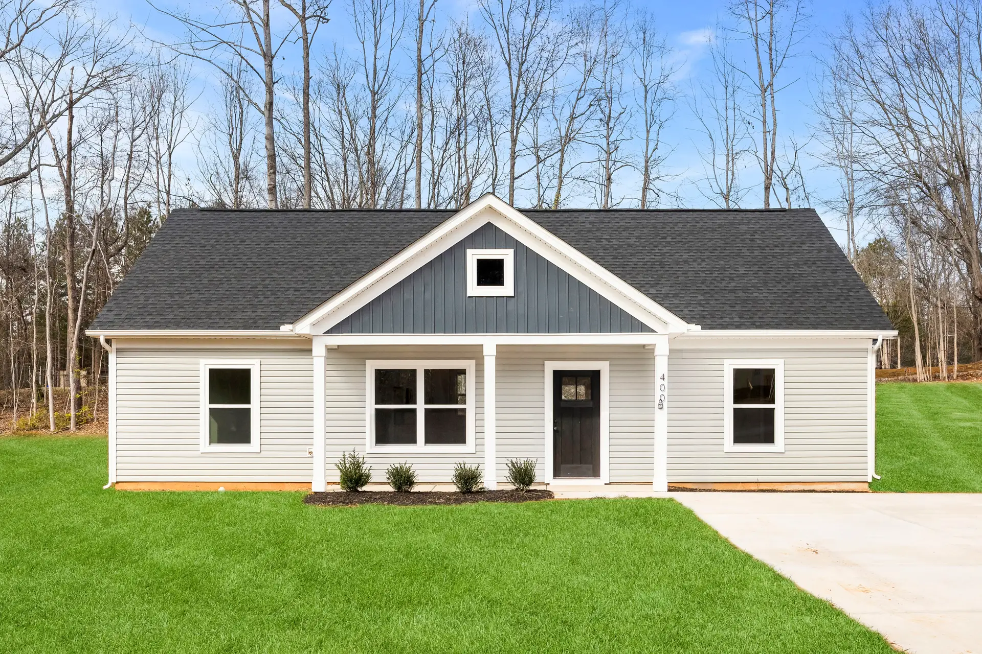 400 Brice St front exterior