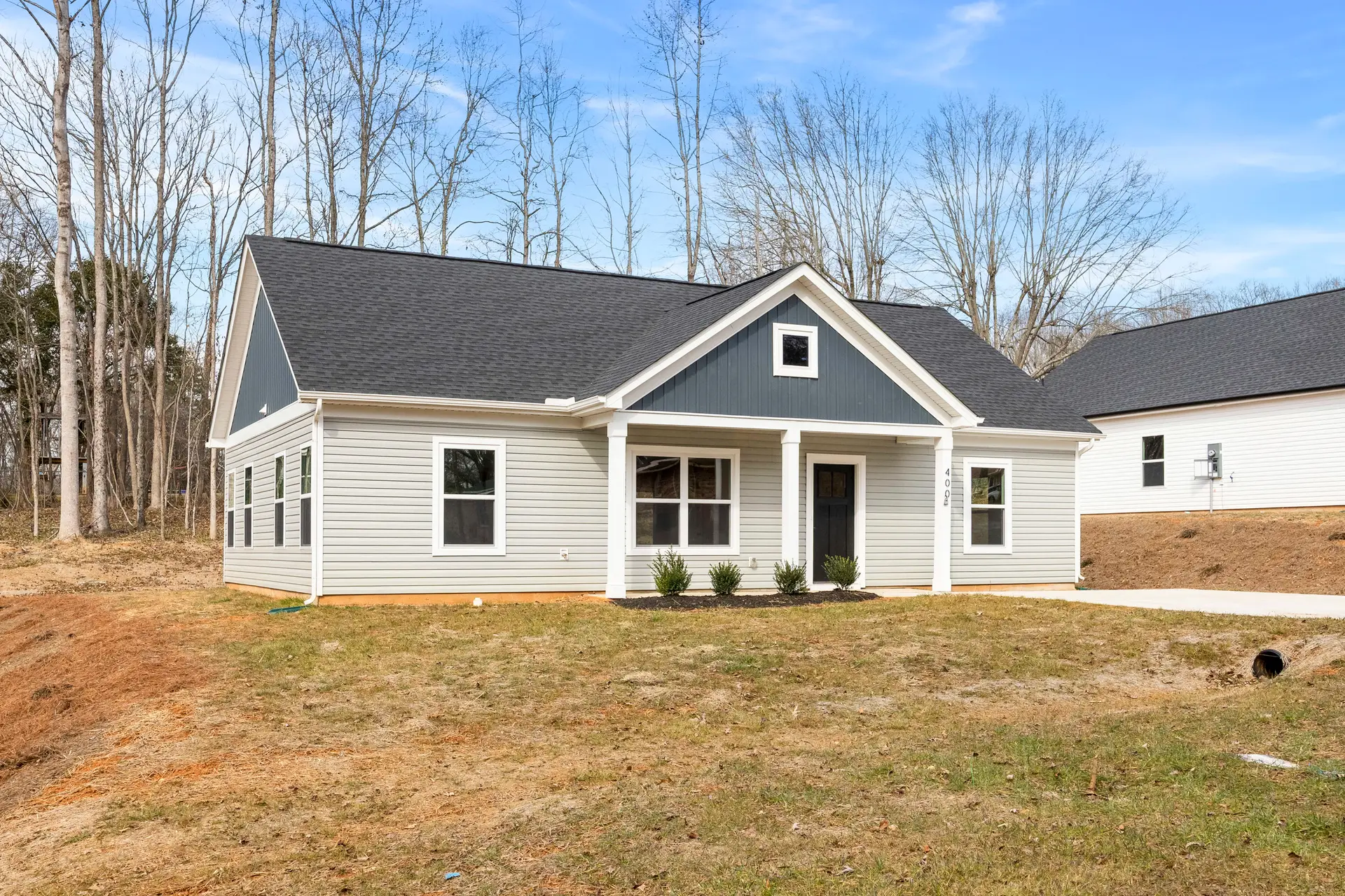 400 Brice St front exterior
