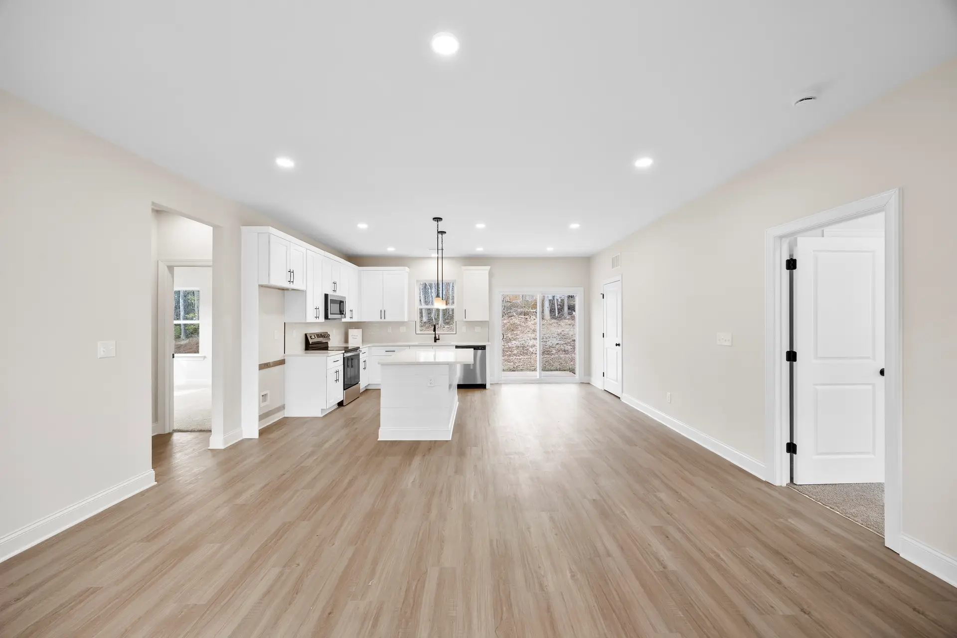 400 Brice St open concept