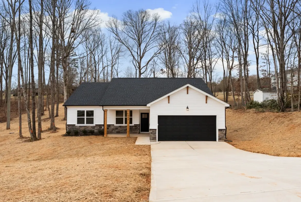 exterior front of 1904 Rucker Rd Shelby NC