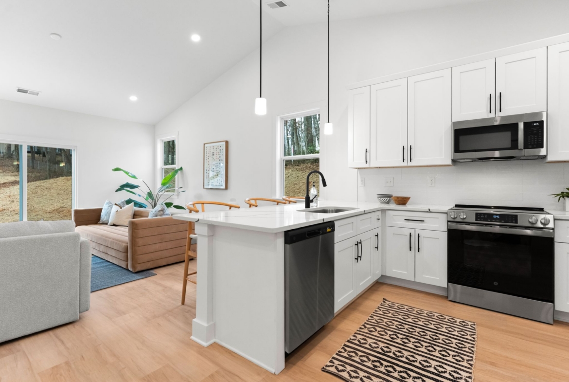 Open floor plan 1904 Rucker Rd