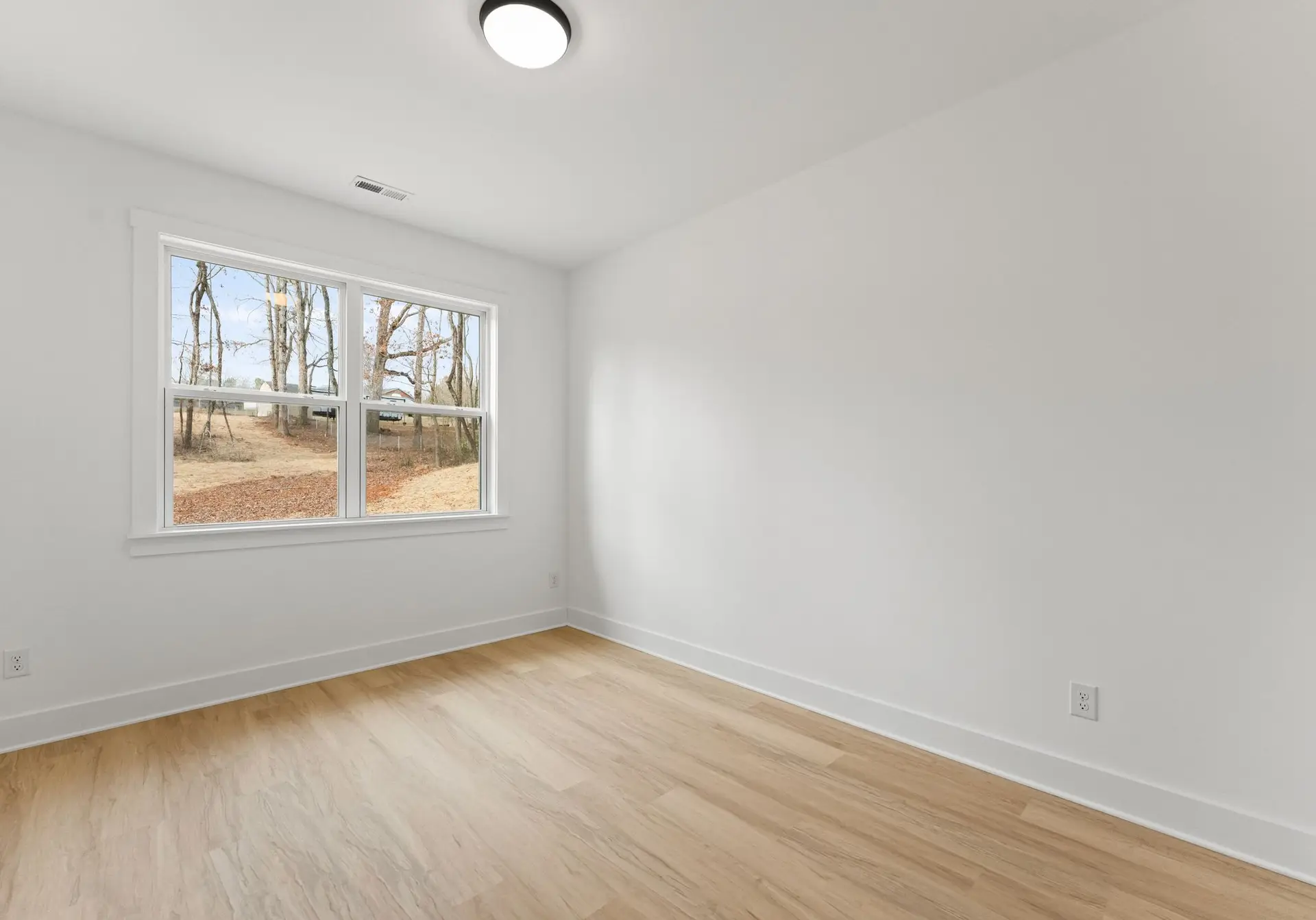 1904 Rucker Rd window