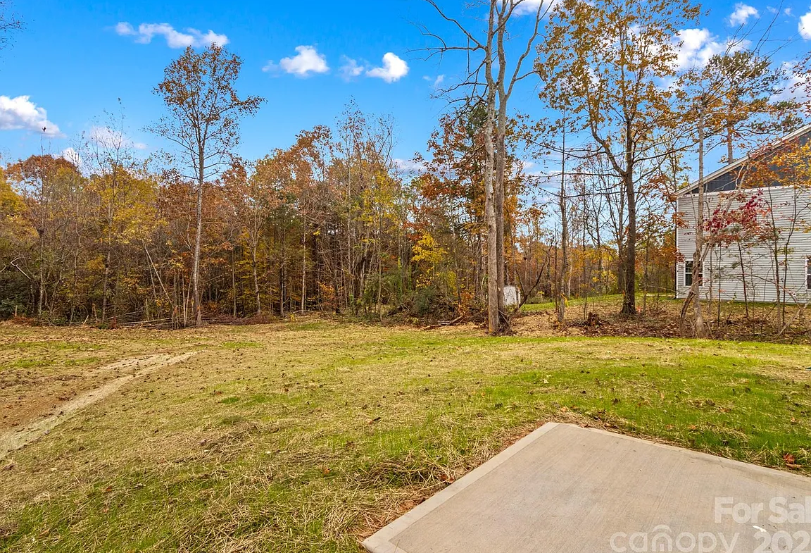 109 Titleist backyard