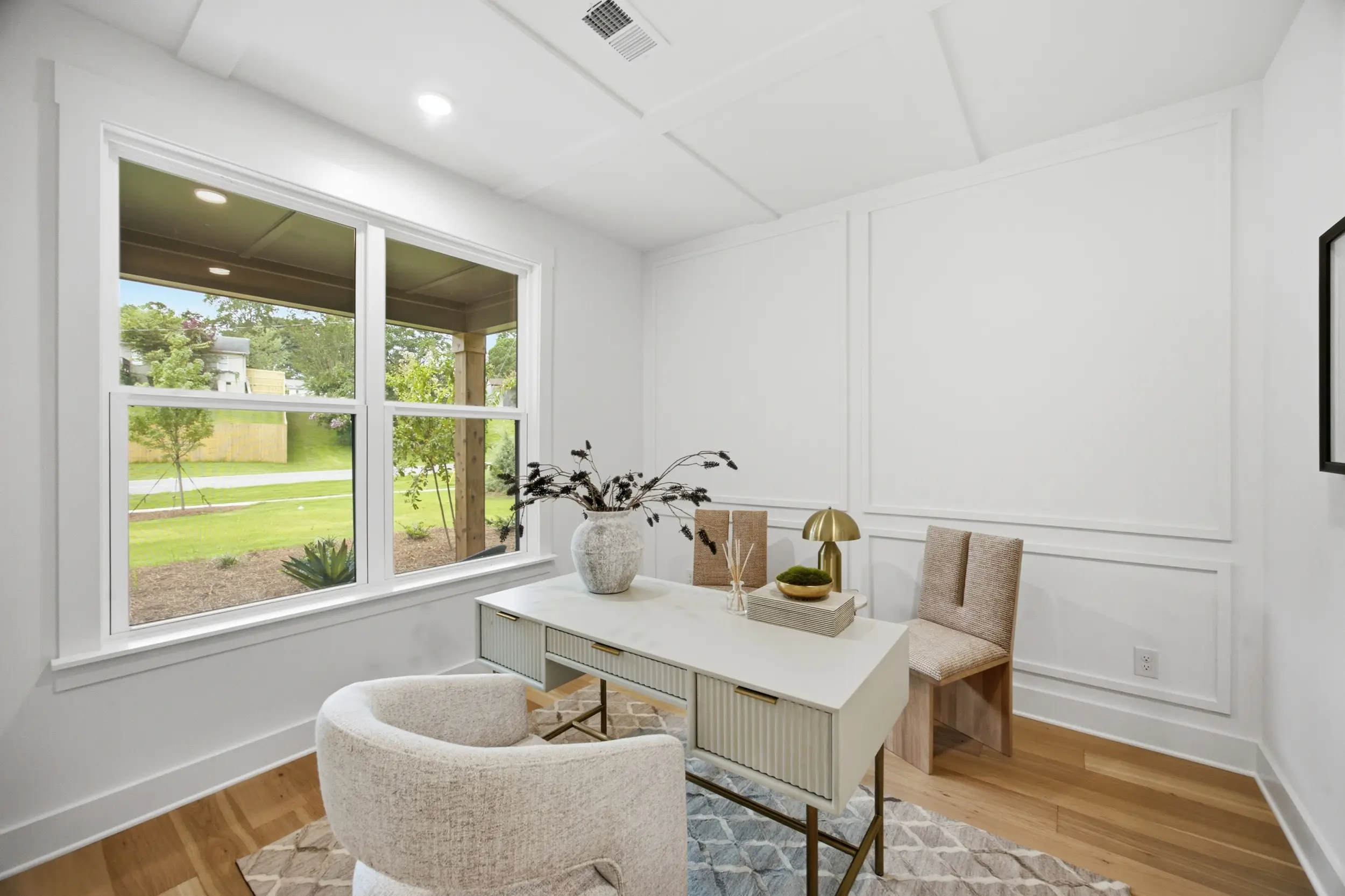 135 Parkdale Dr office