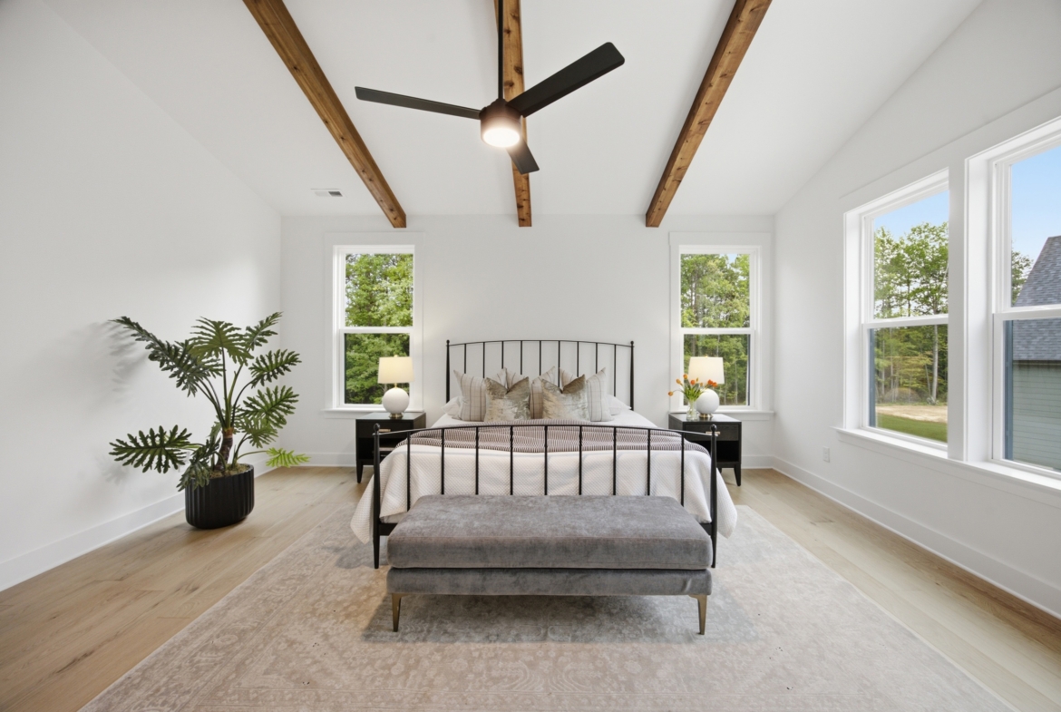135 Parkdale Dr bedroom with vaulted ceilings