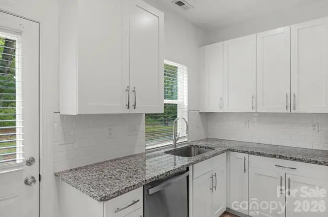 211 Baker kitchen sink